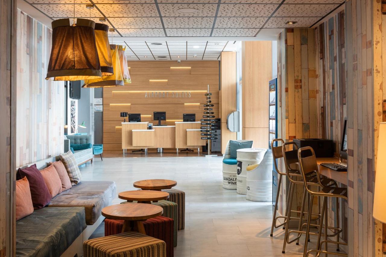 Madrid Airport Suites, Affiliated By Melia Экстерьер фото