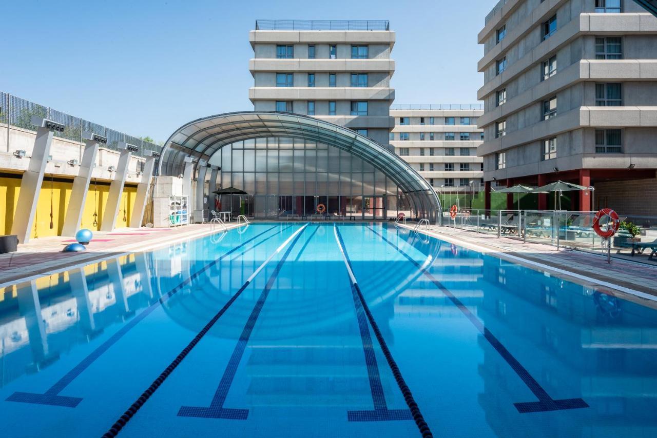 Madrid Airport Suites, Affiliated By Melia Экстерьер фото